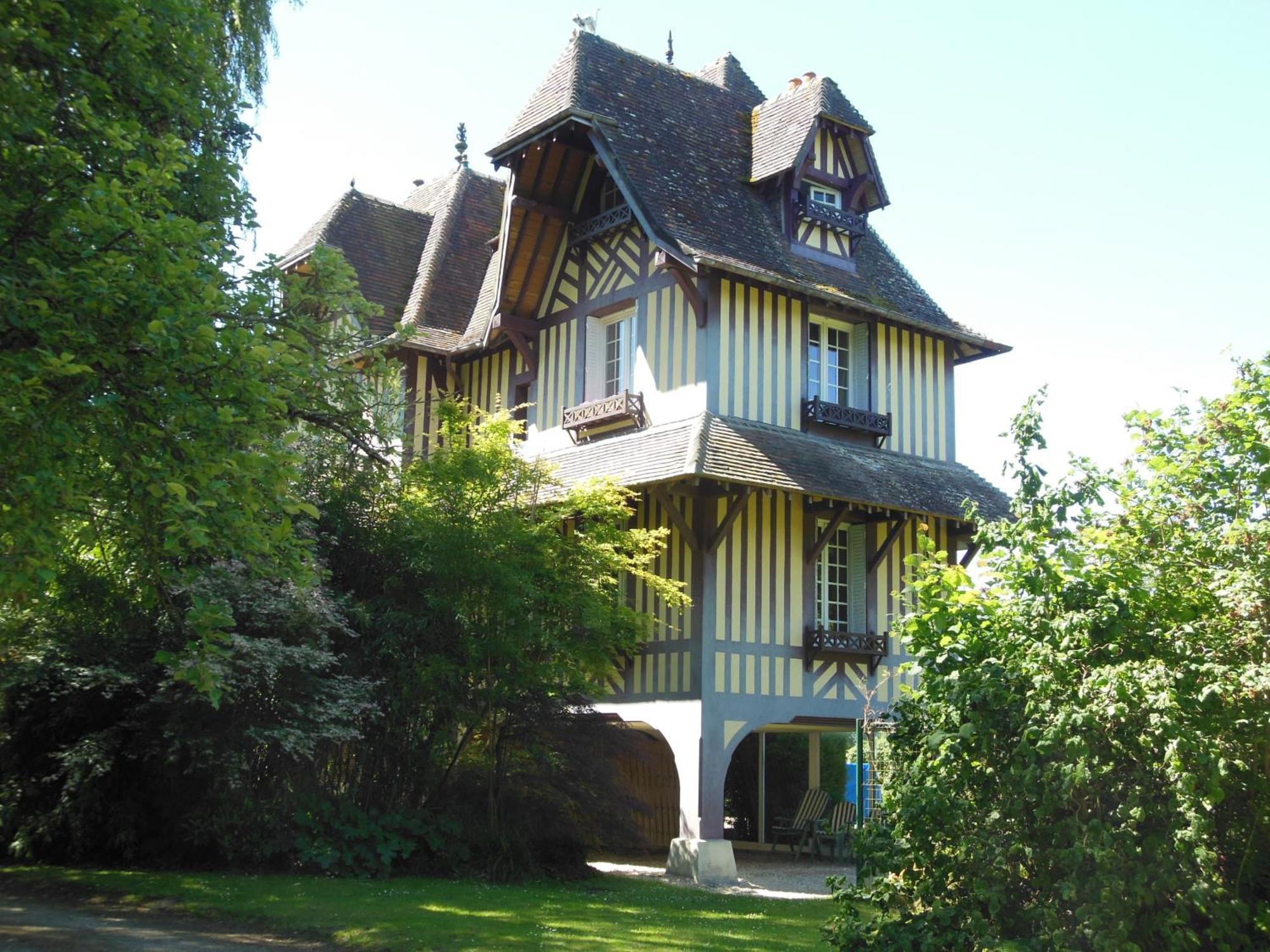 Maison D'Hotes Il Etait Une Fois Pont-Évêque Exterior foto